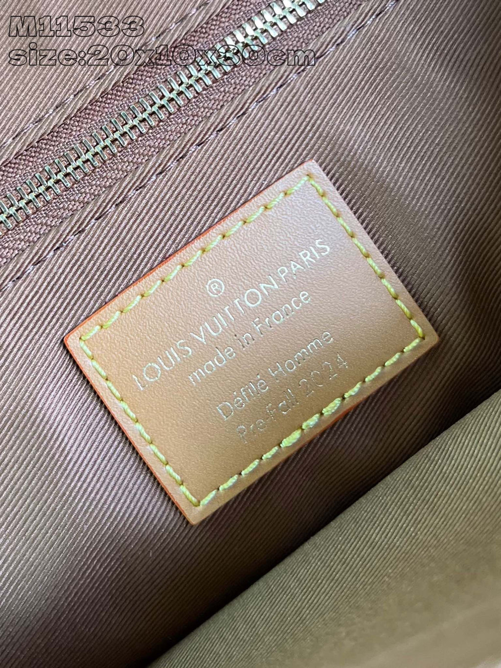 Louis Vuitton M11533 Steamer Crossbody