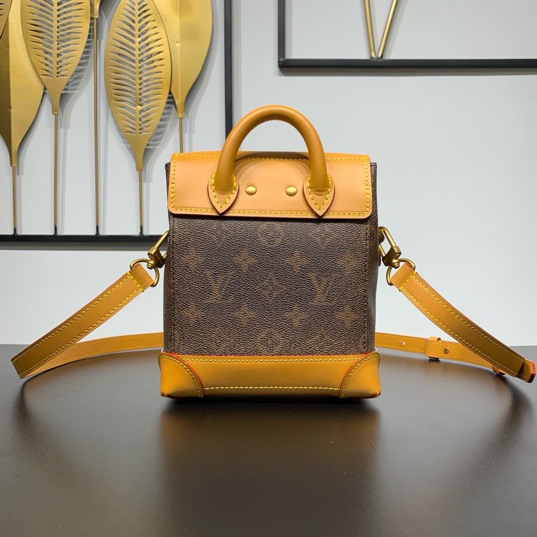 Louis Vuitton M11630 Steamer 15