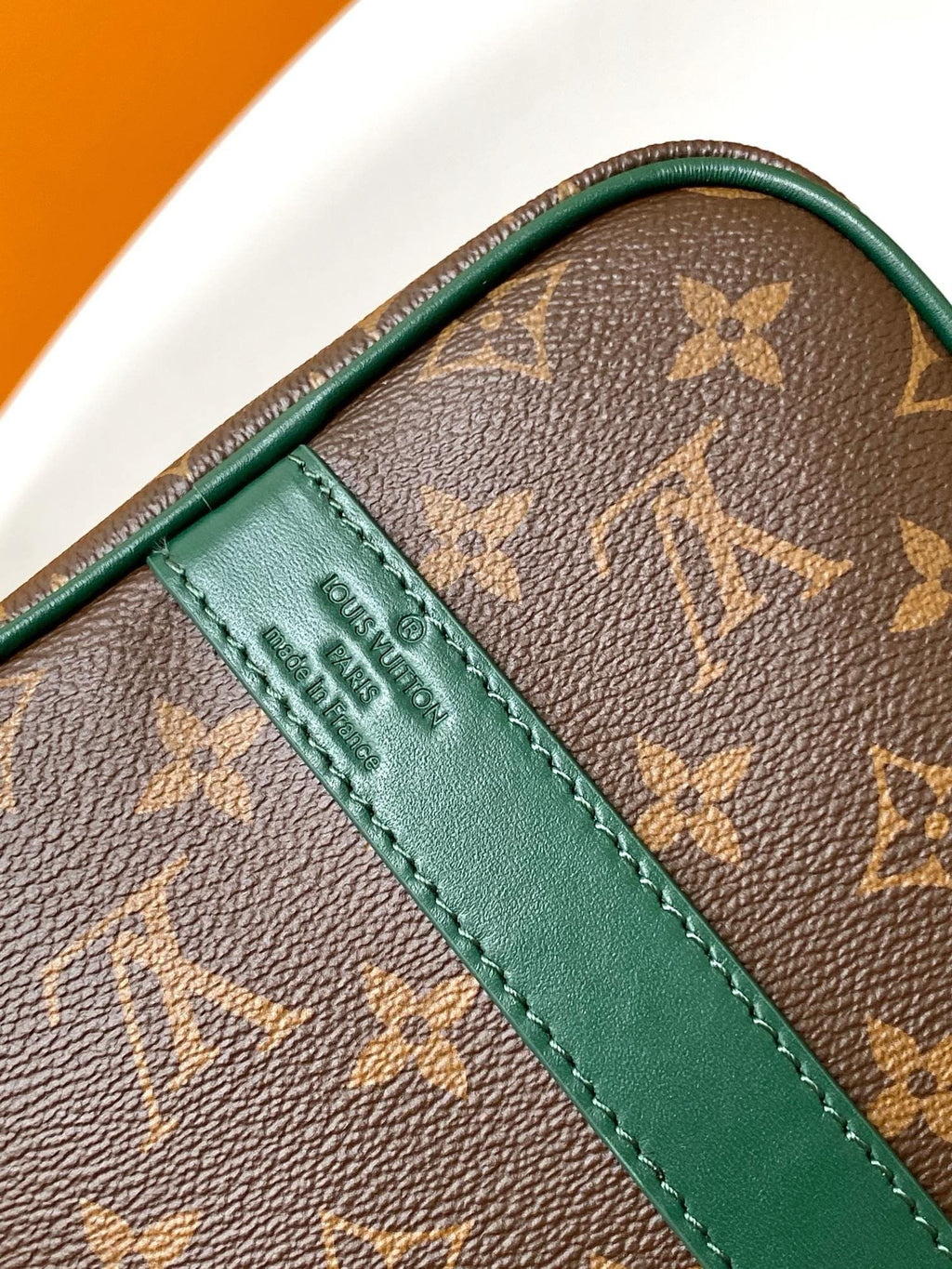 Louis Vuitton M12765 Keepall Bandoulière 35