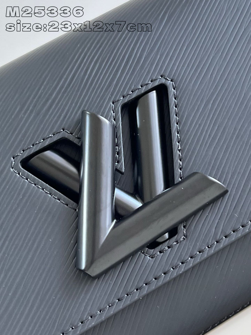 Louis Vuitton M25336 Twist West