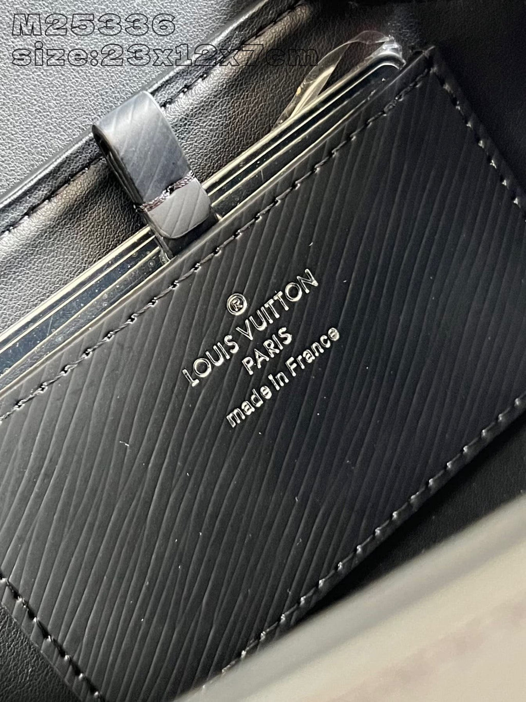 Louis Vuitton M25336 Twist West