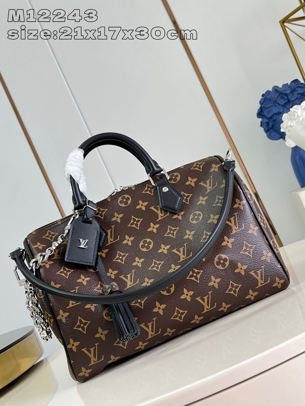 Louis Vuitton M12243 Speedy Soft 30 Dark