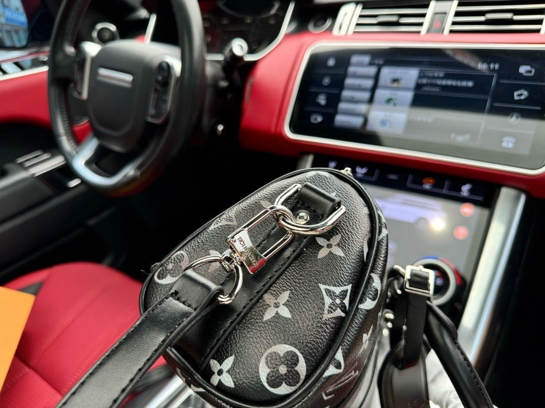 Louis Vuitton M11595 Keepall Bandoulière 25