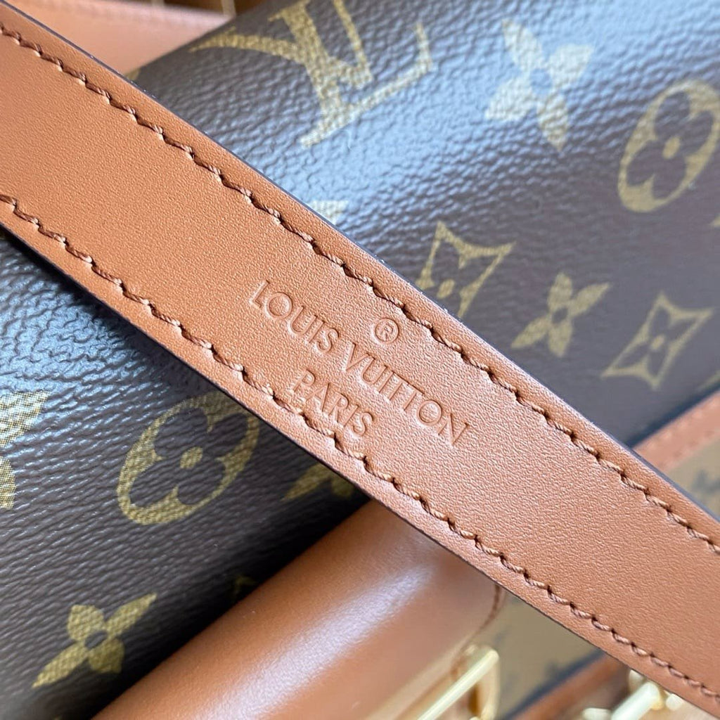 Louis Vuitton Dauphine MM Bag M44391