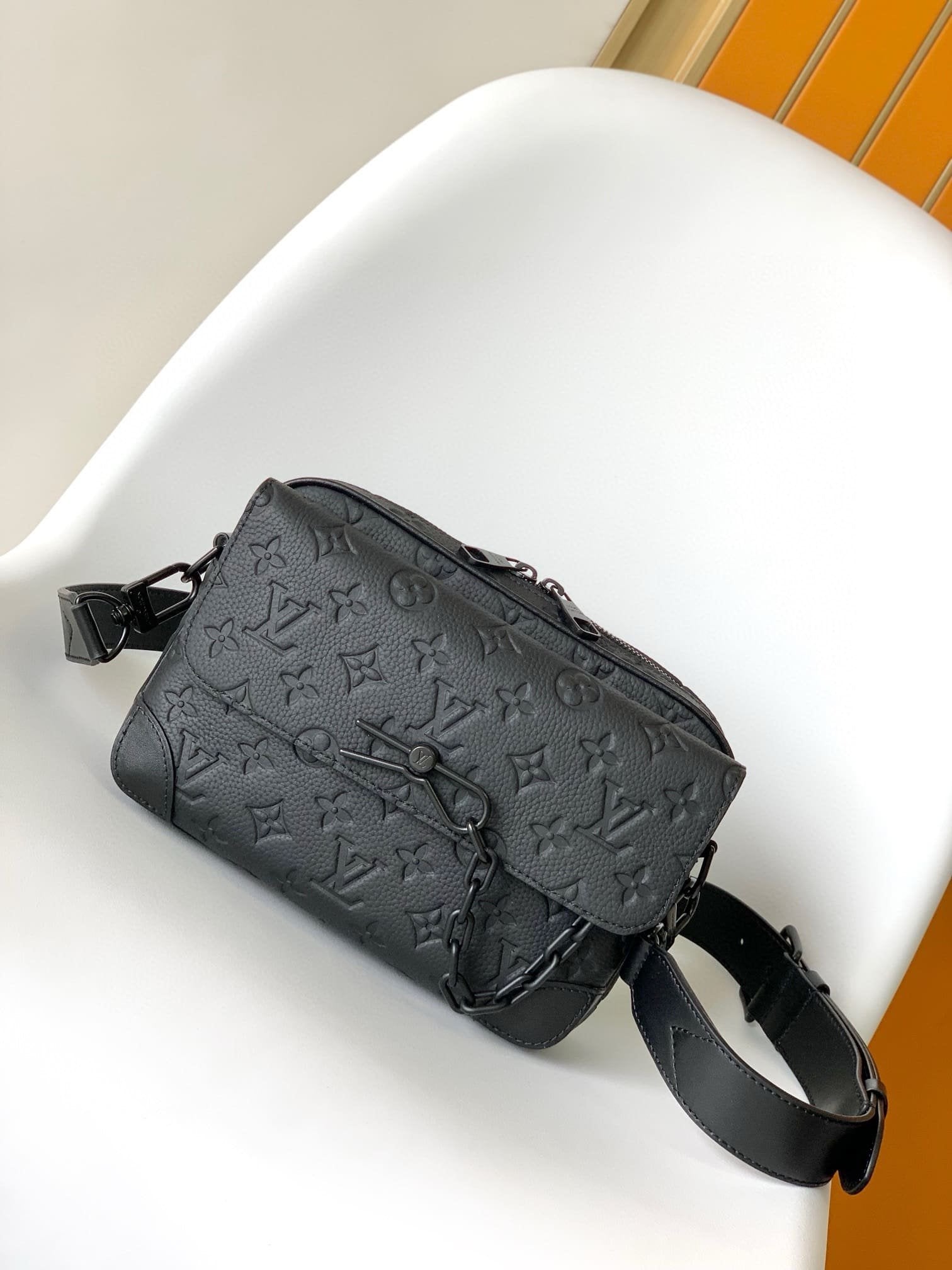 Louis Vuitton M23742 Steamer Messenger (top quality)