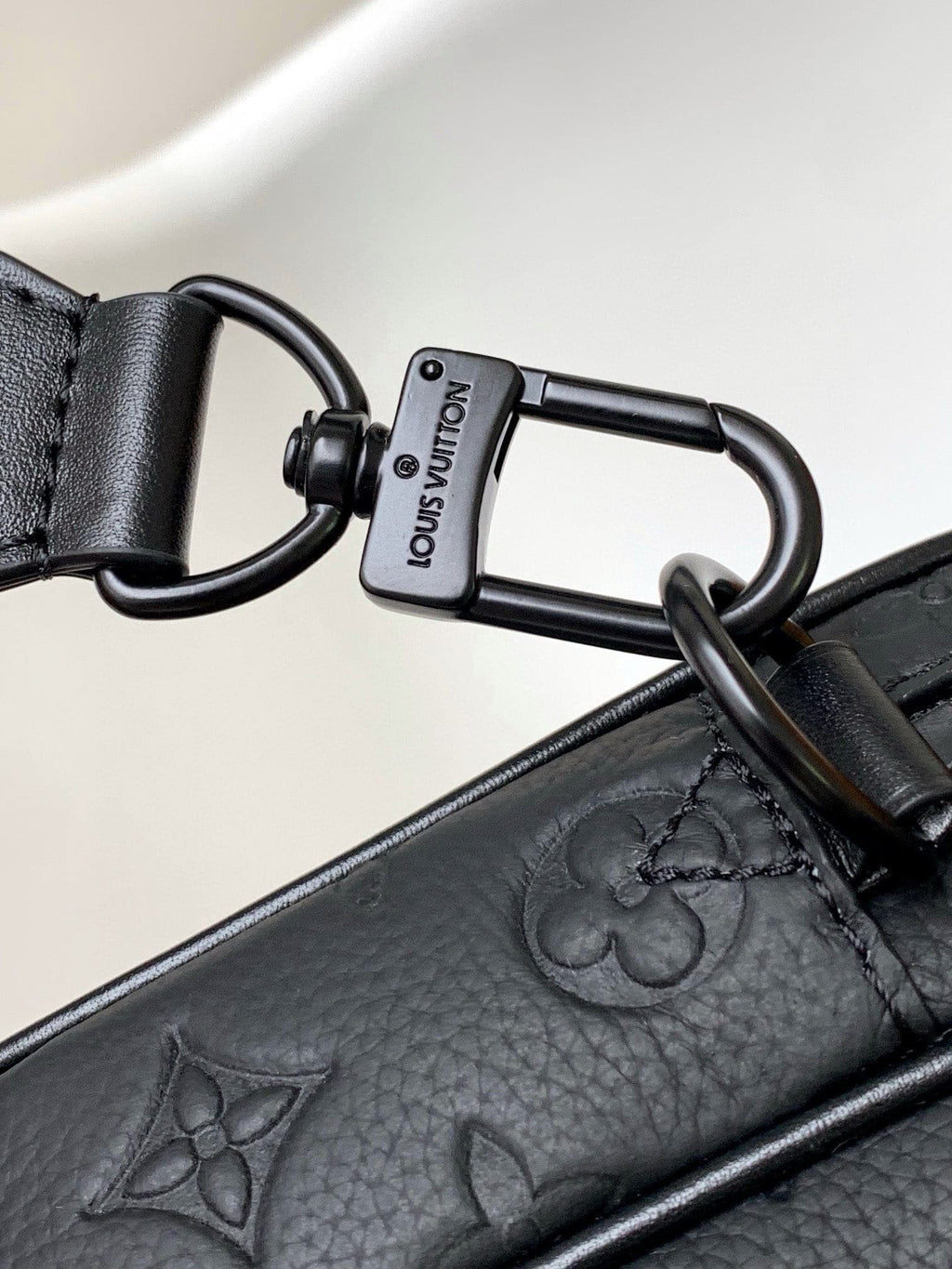 Louis Vuitton M23742 Steamer Messenger (top quality)