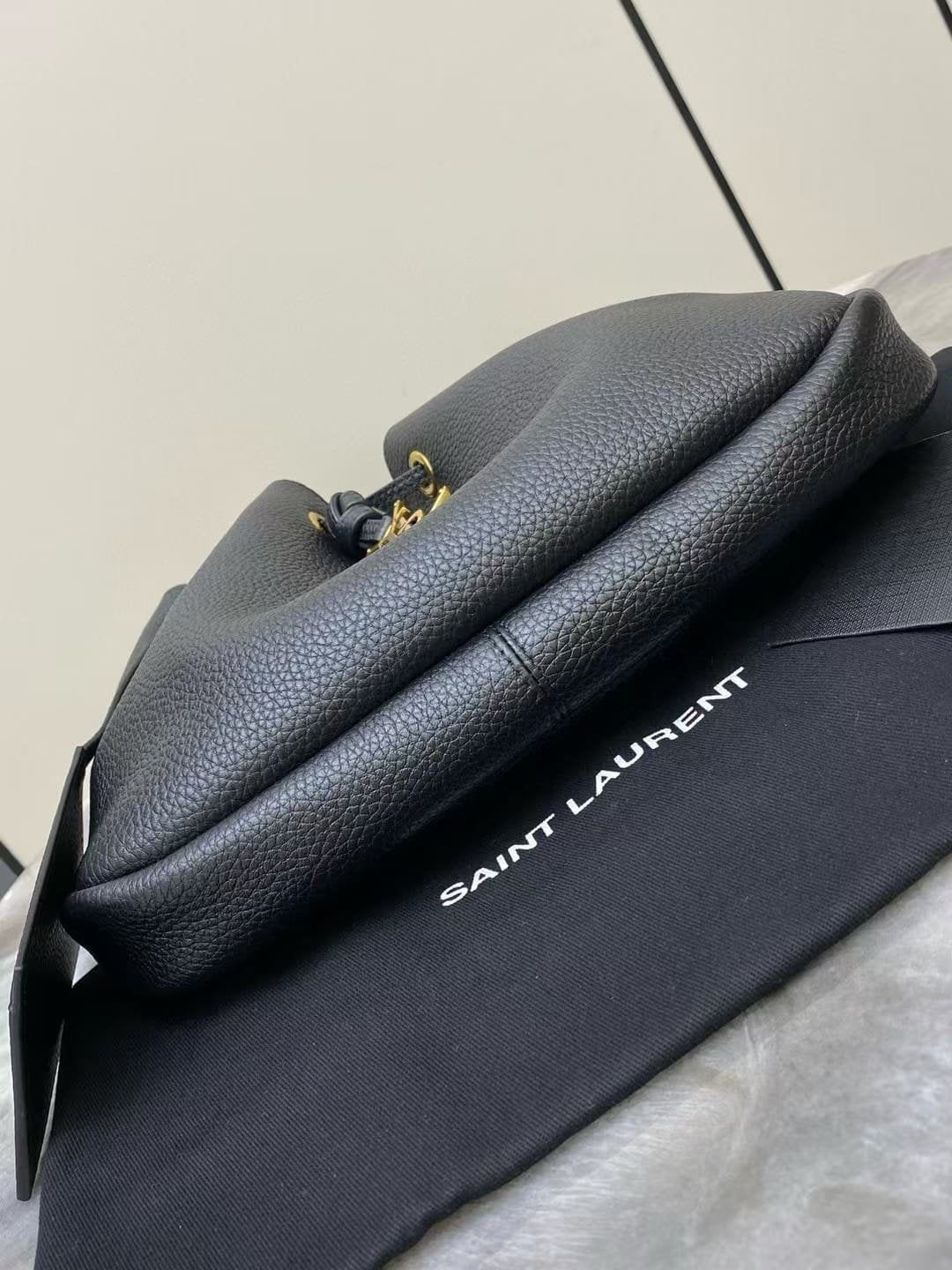 Saint Laurent PARIS VII small hobo in grained leather