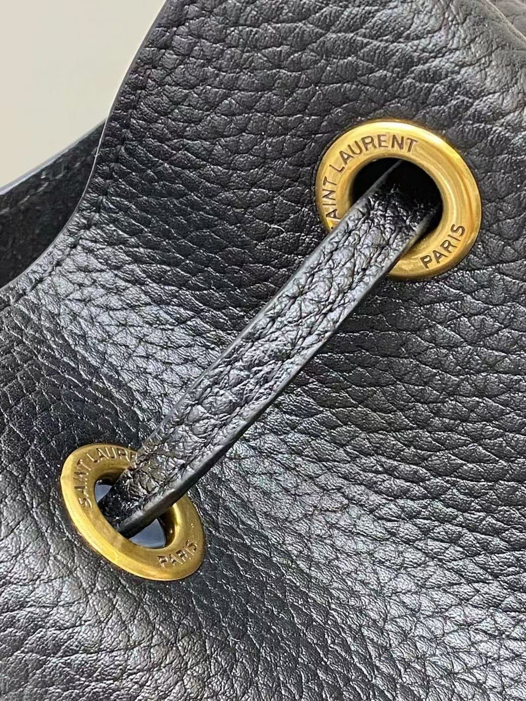 Saint Laurent PARIS VII small hobo in grained leather