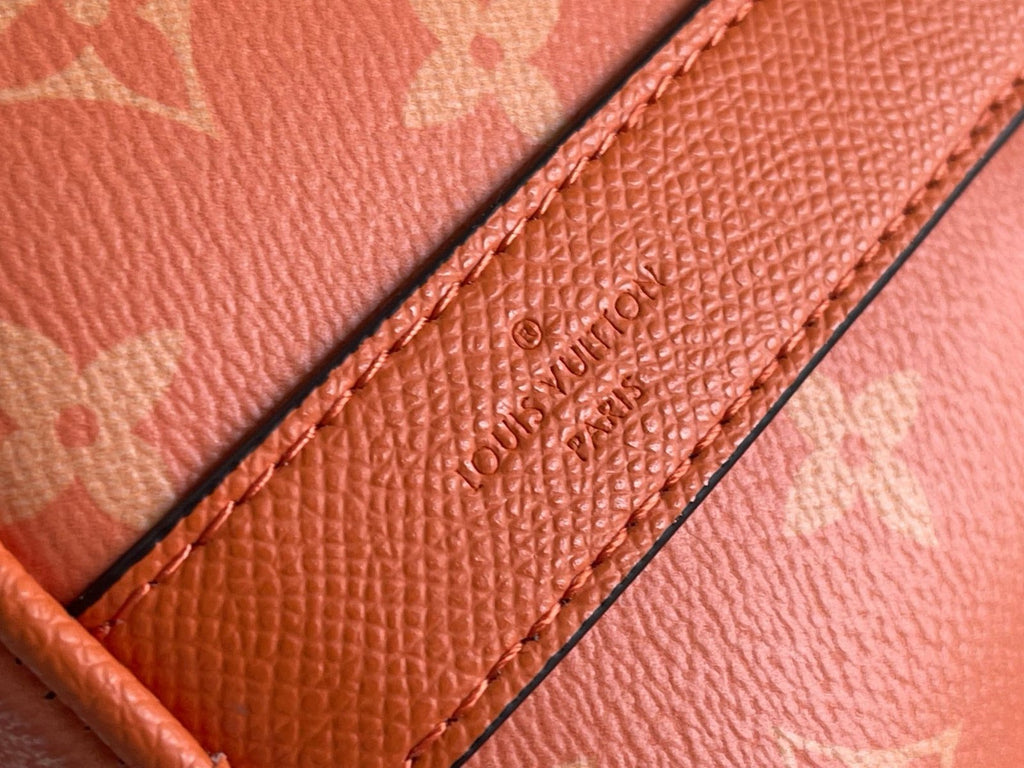 Louis Vuitton M31044 KEEPALL BANDOULIÈRE 25 travel bag