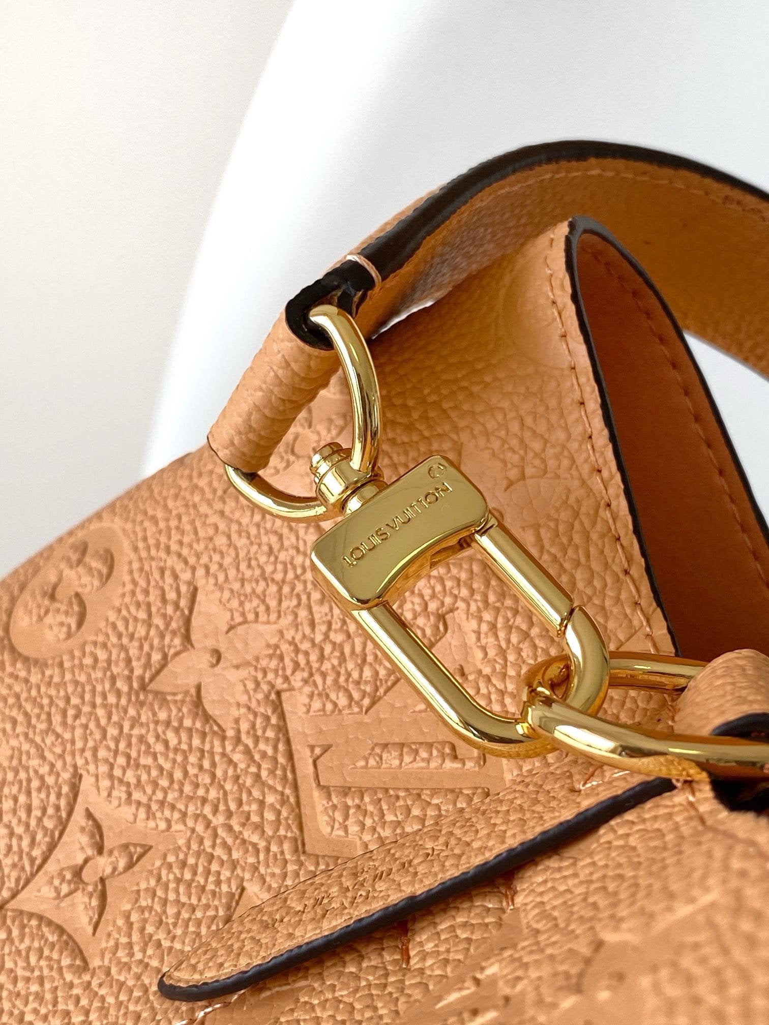 Louis Vuitton M11815 NéoNoé MM
