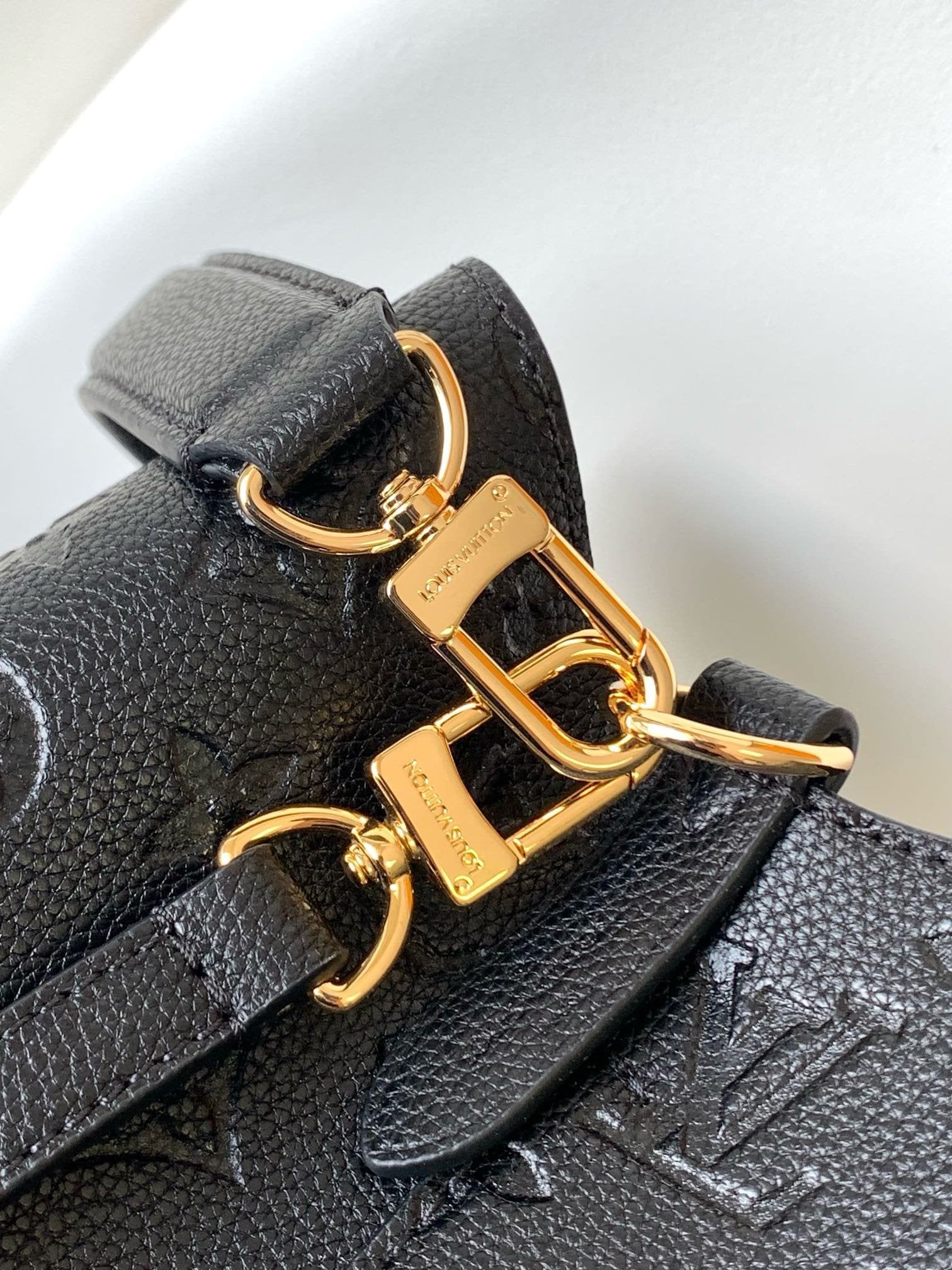 Louis Vuitton M45256 NéoNoé MM