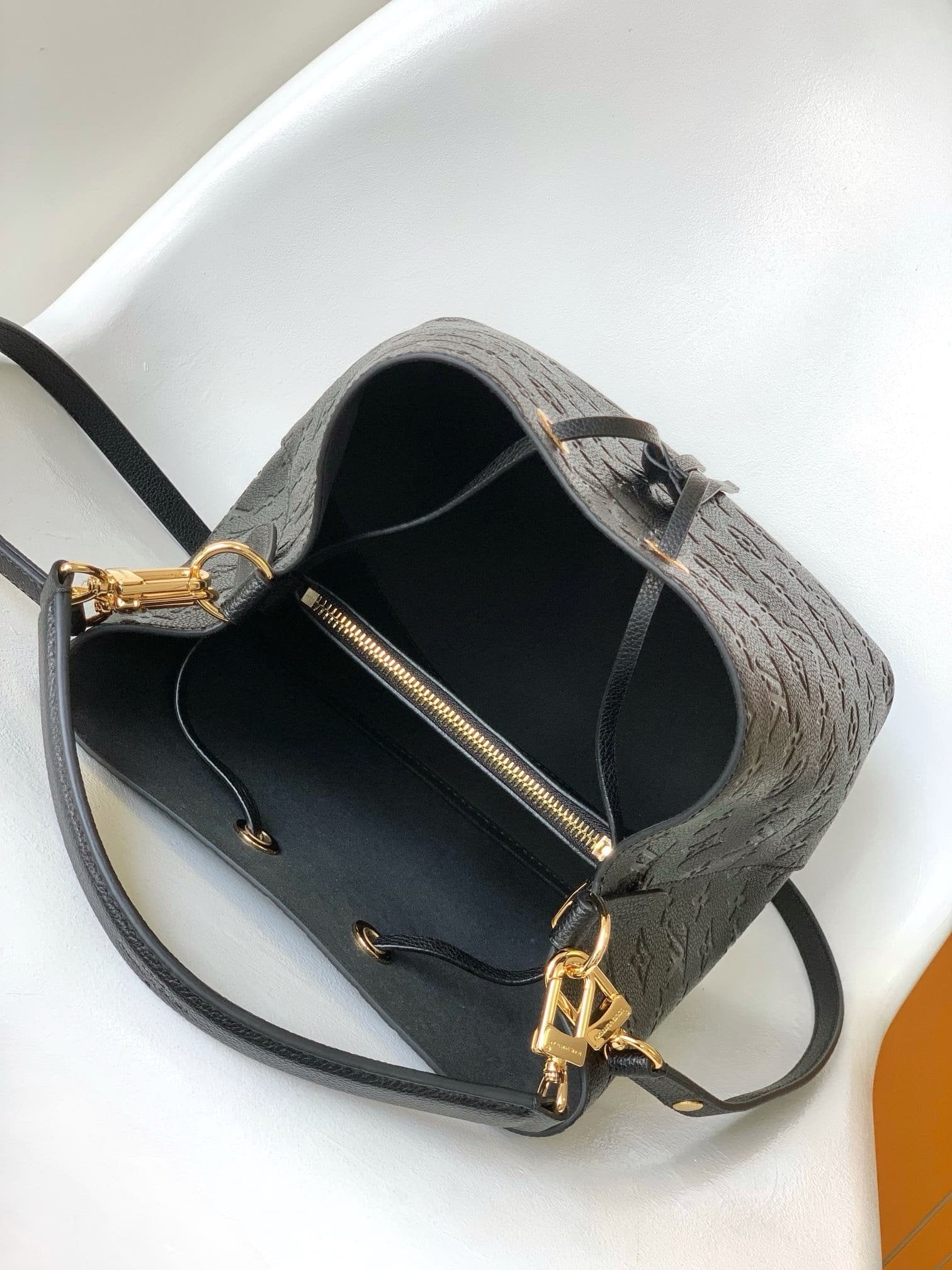Louis Vuitton M45256 NéoNoé MM