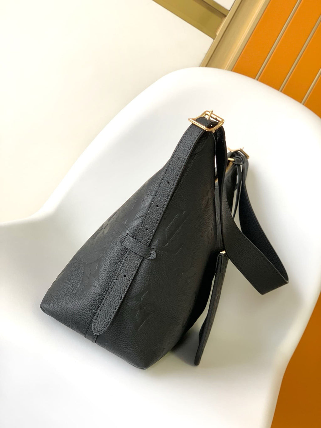 Louis Vuitton M46288 CarryAll PM