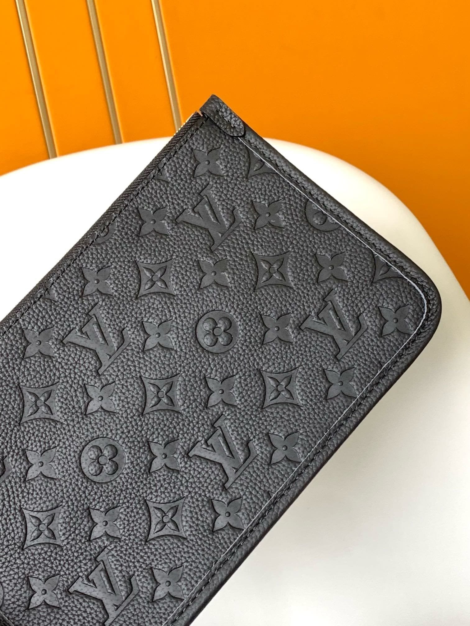 Louis Vuitton M46288 CarryAll PM