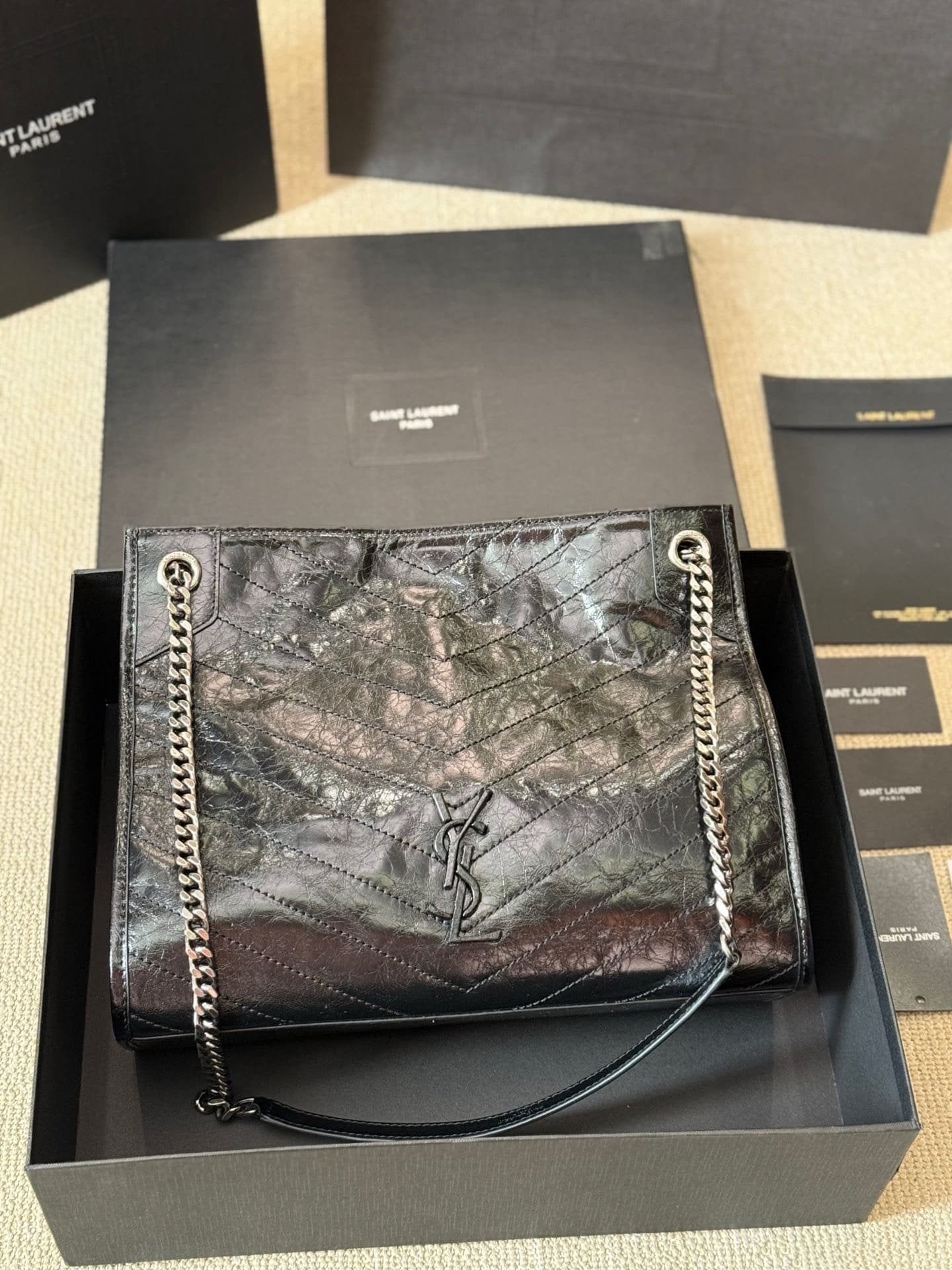Saint Laurent NIKI SHOPPING IN VINTAGE LEATHER