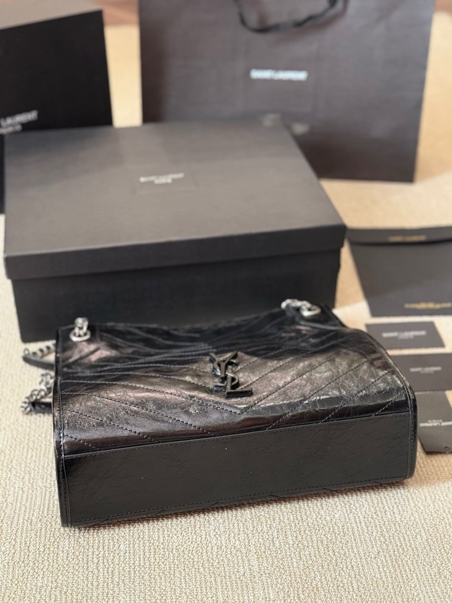 Saint Laurent NIKI SHOPPING IN VINTAGE LEATHER