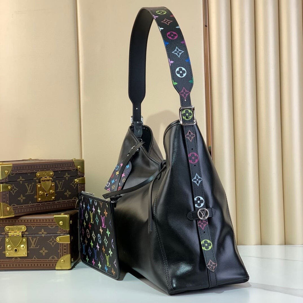 Louis Vuitton M13105 LV x TM CarryAll Vibe MM