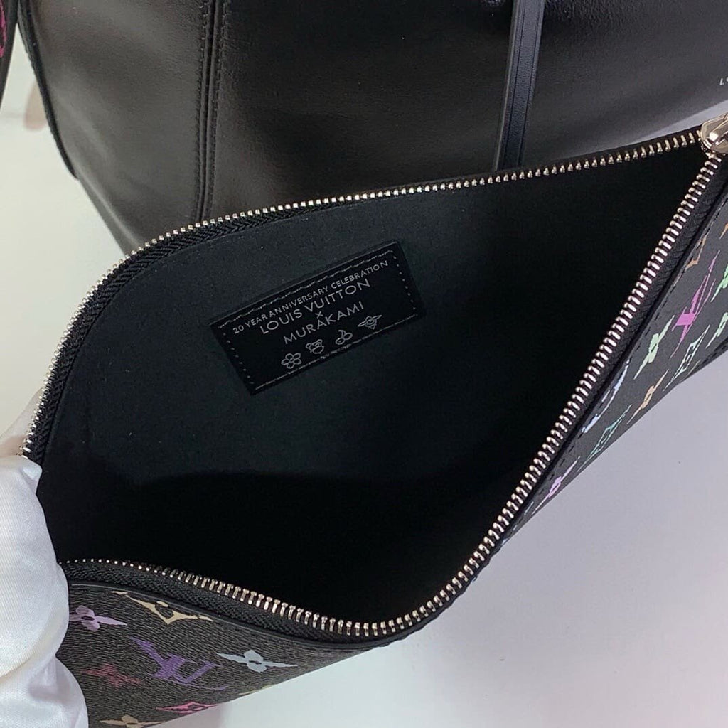 Louis Vuitton M13105 LV x TM CarryAll Vibe MM