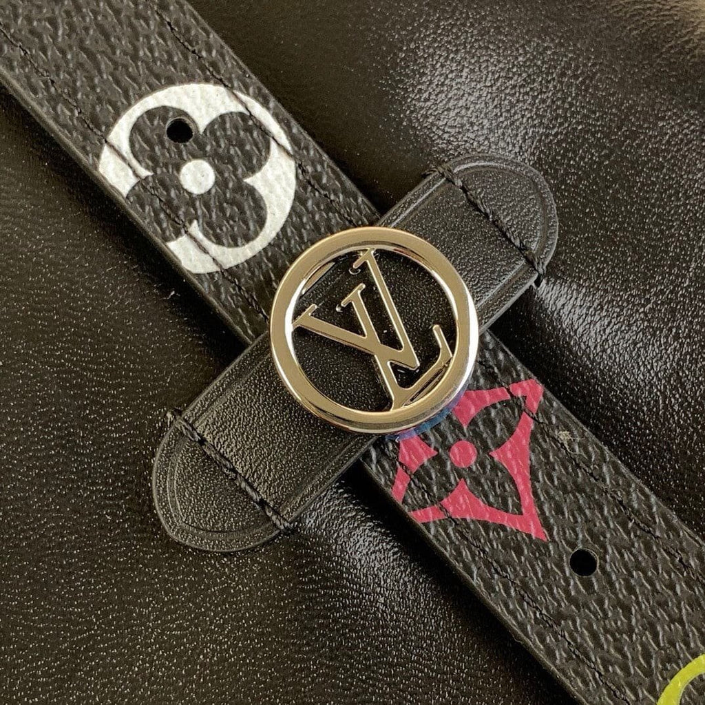 Louis Vuitton M13105 LV x TM CarryAll Vibe MM