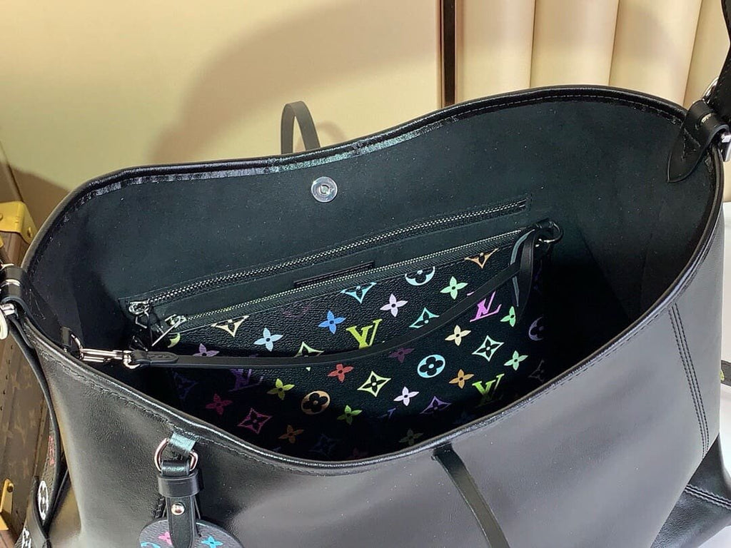 Louis Vuitton M13105 LV x TM CarryAll Vibe MM