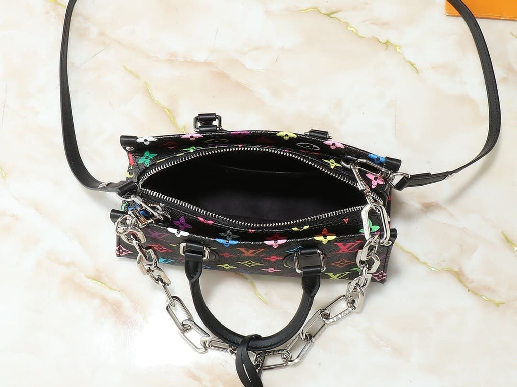 Louis Vuitton M13260 LV x TM OnTheGo East West Chain