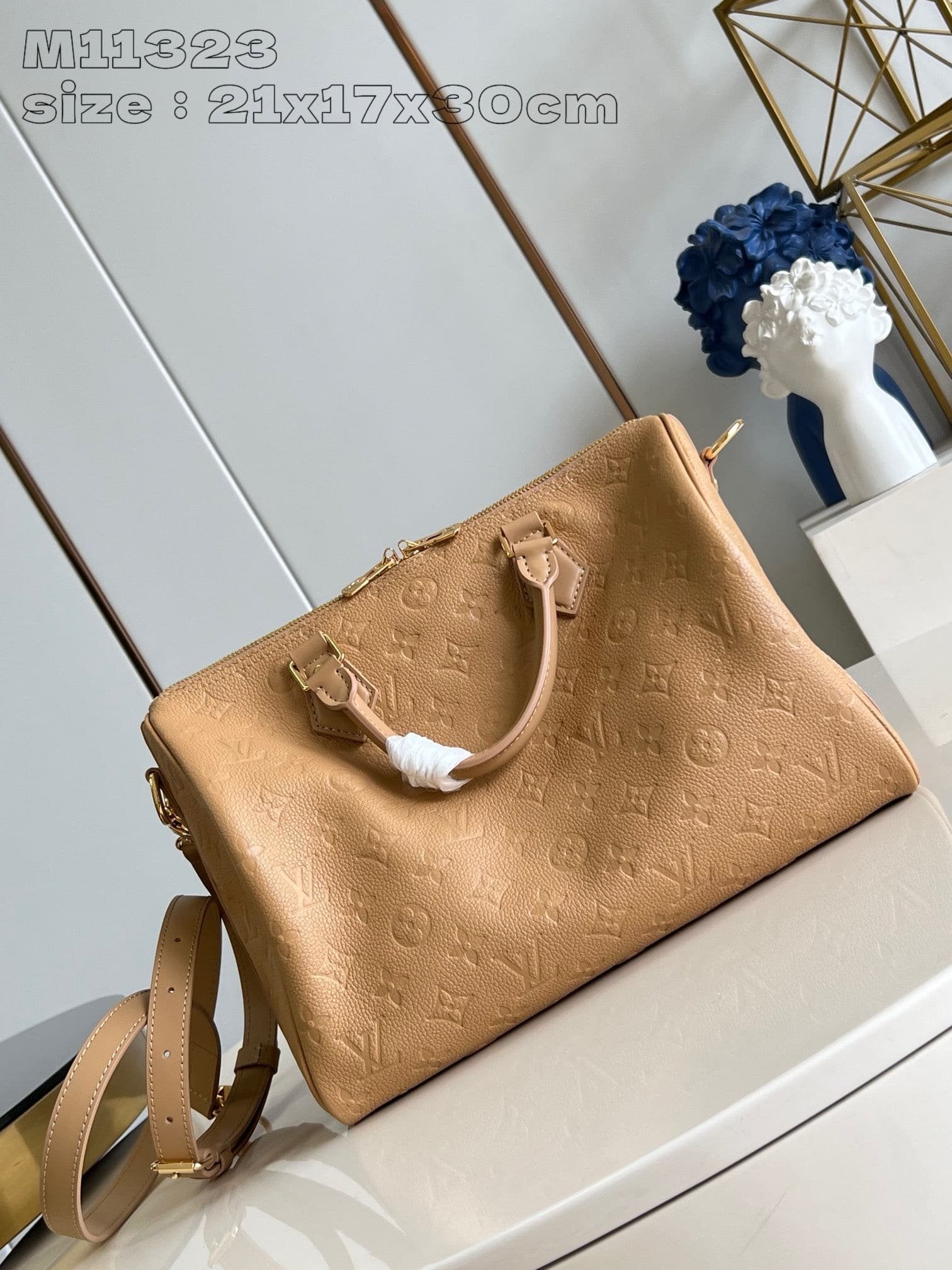 Louis Vuitton M11323 Speedy Soft 30