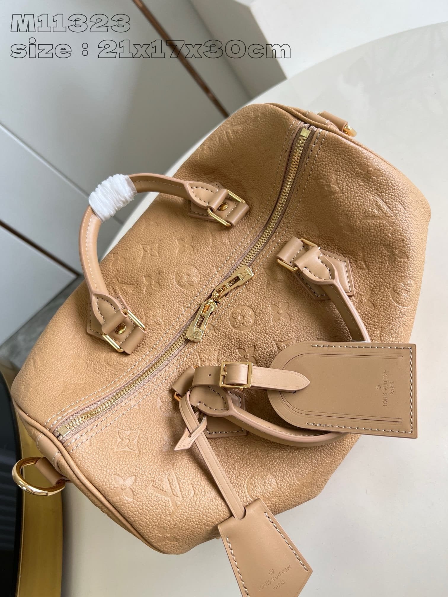 Louis Vuitton M11323 Speedy Soft 30