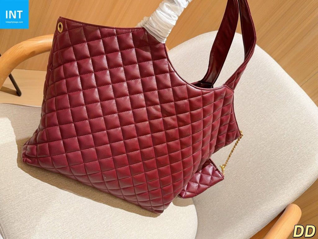 Saint Laurent ICARE in quilted nappa
