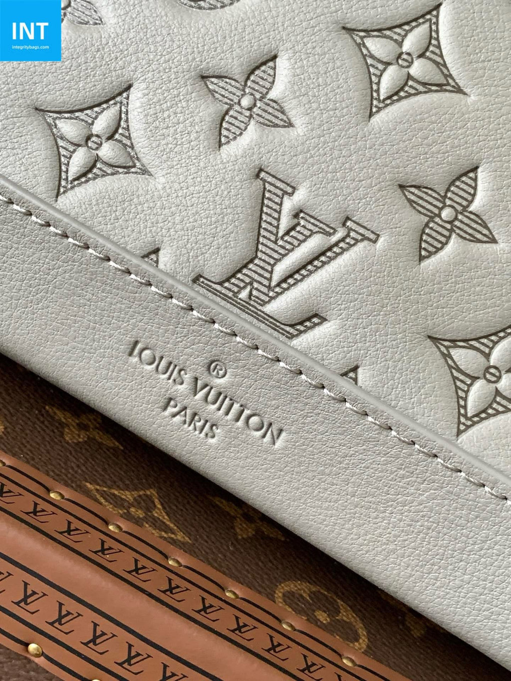 Louis Vuitton M14916 Duo Sling Bag