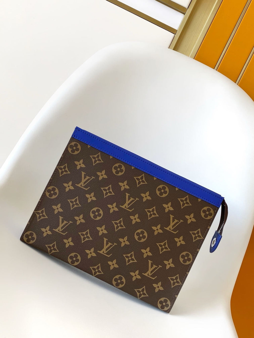 Louis Vuitton M12819 Pochette Voyage MM