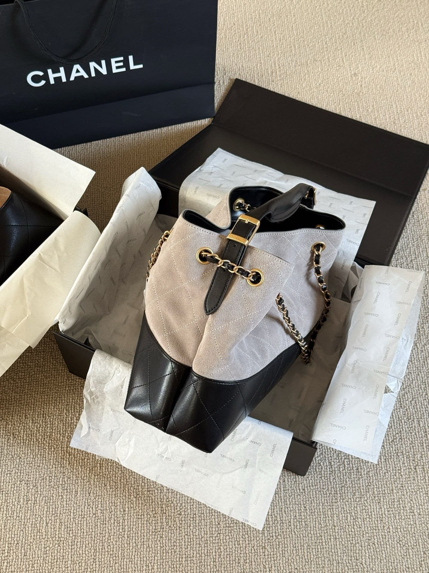 Chanel 25 Shopping Bag