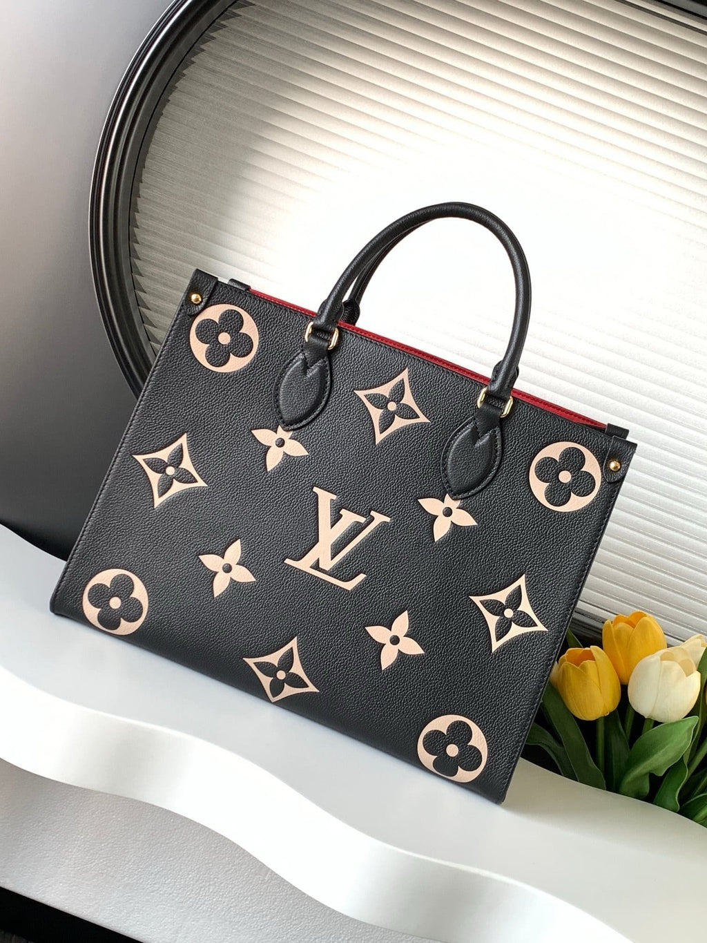 Louis Vuitton M45495 ONTHEGO MM