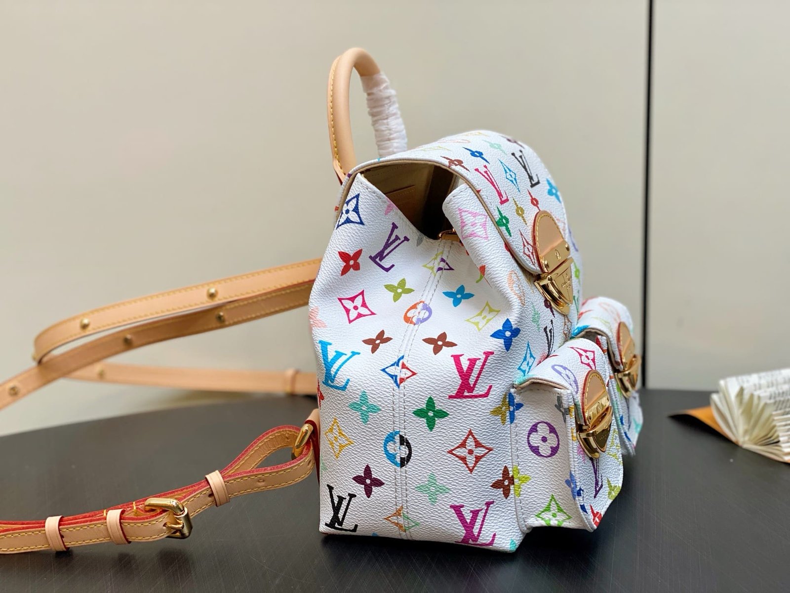 Louis Vuitton M13081 LV x TM Venice