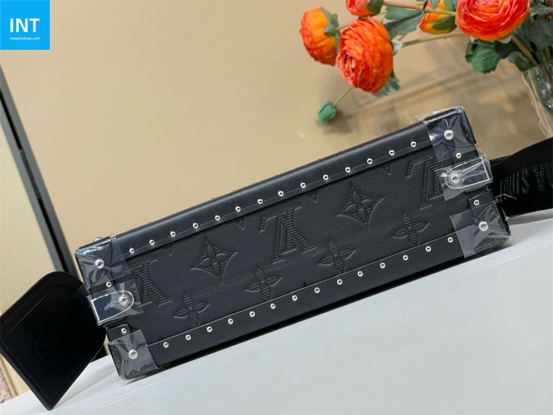 Louis Vuitton M12876 CLUTCH BOX Portable Hard Case