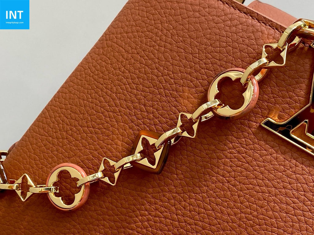 Louis Vuitton M14381 Capucines MM