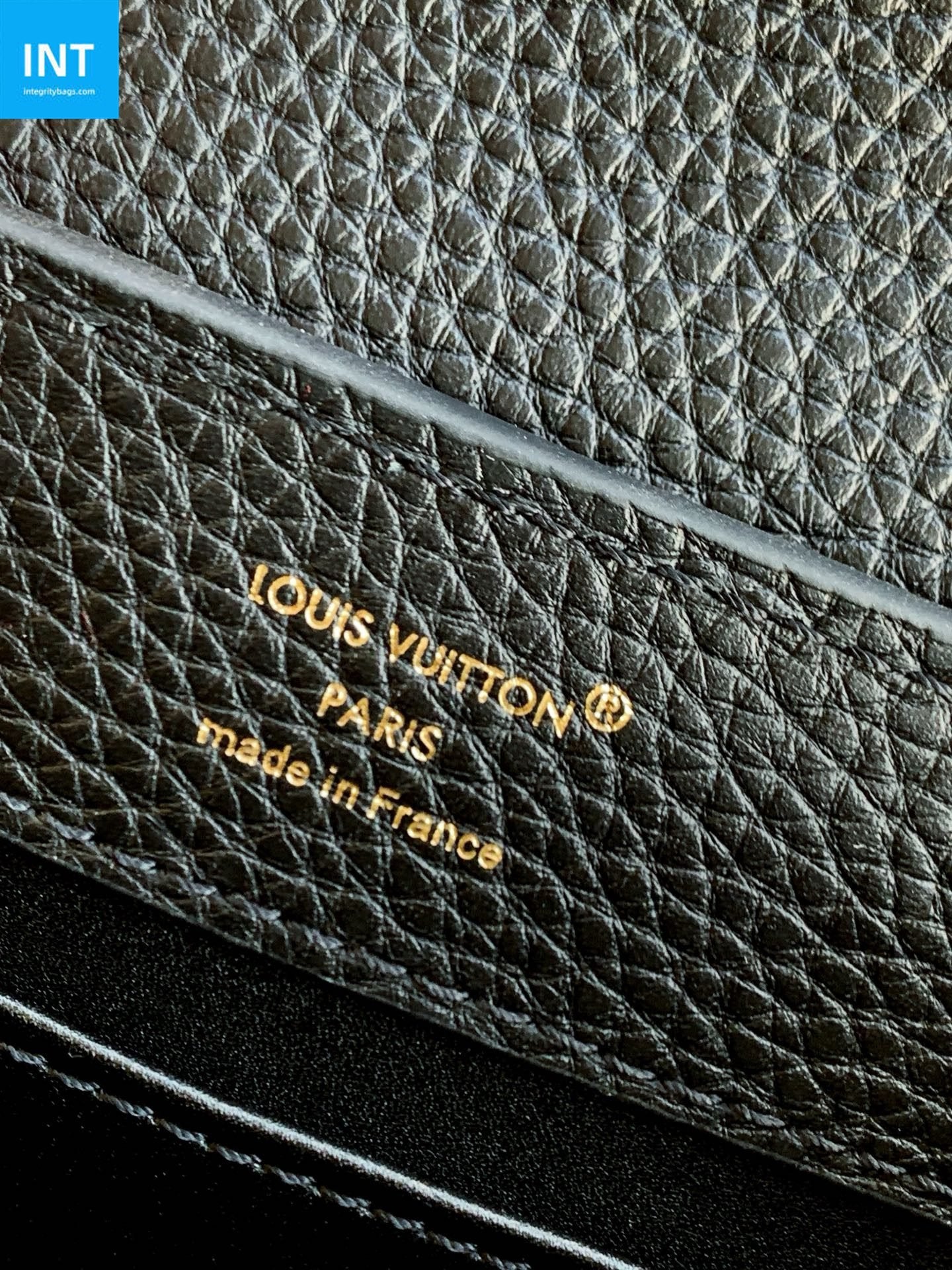 Louis Vuitton M14970 Capucines BB