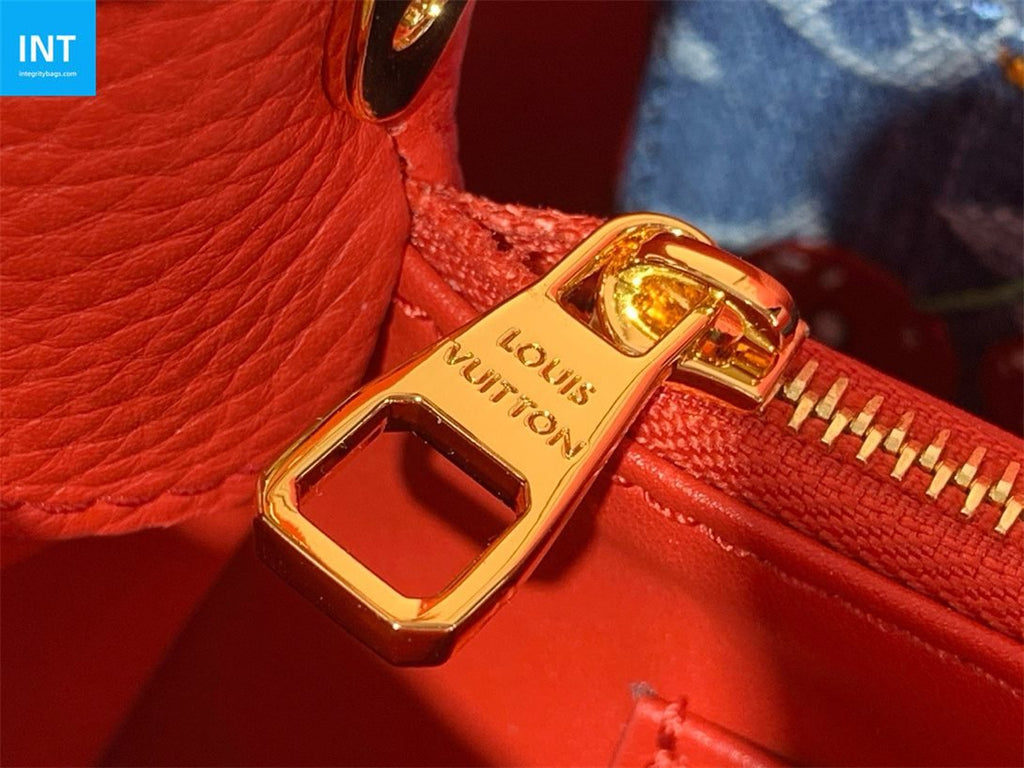 Louis Vuitton M13250 LV x TM Capucines BB