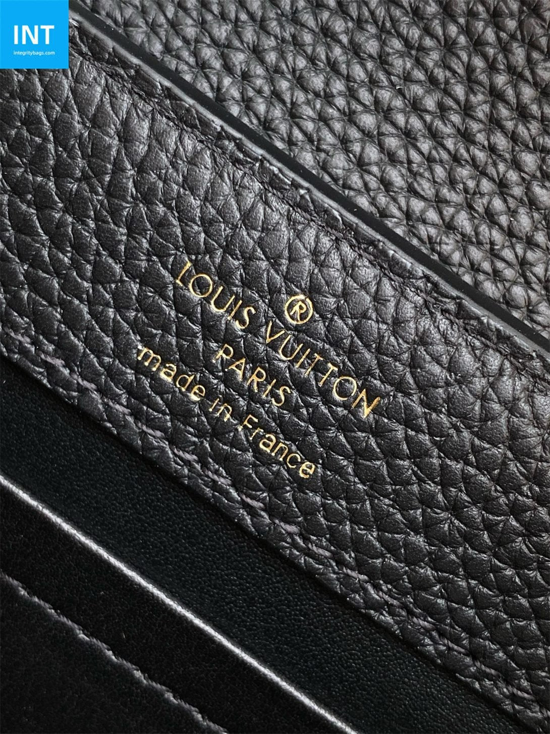 Louis Vuitton M25903 Capucines Mini