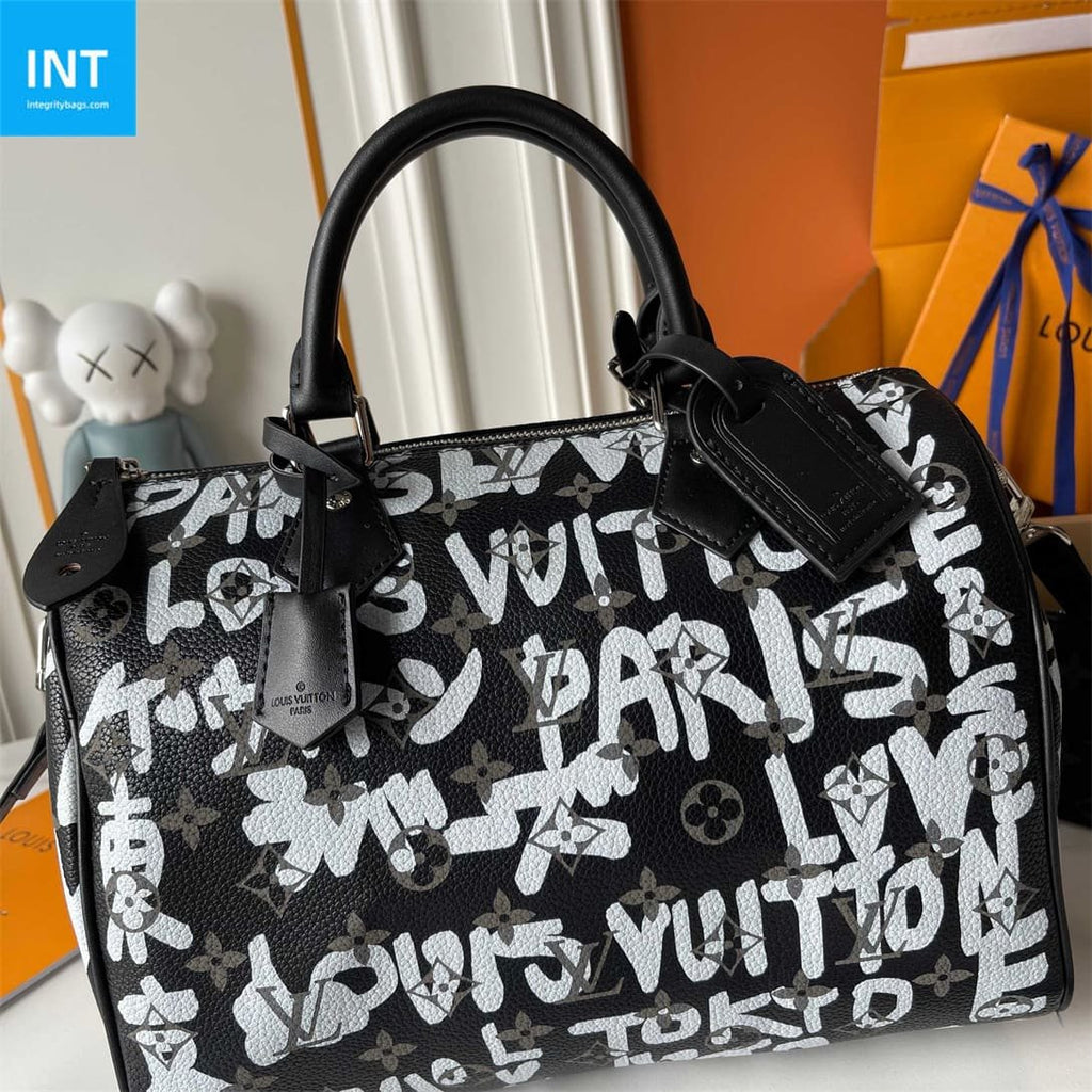 Louis Vuitton M26175 Speedy P9 Bandoulière 30 Scribble