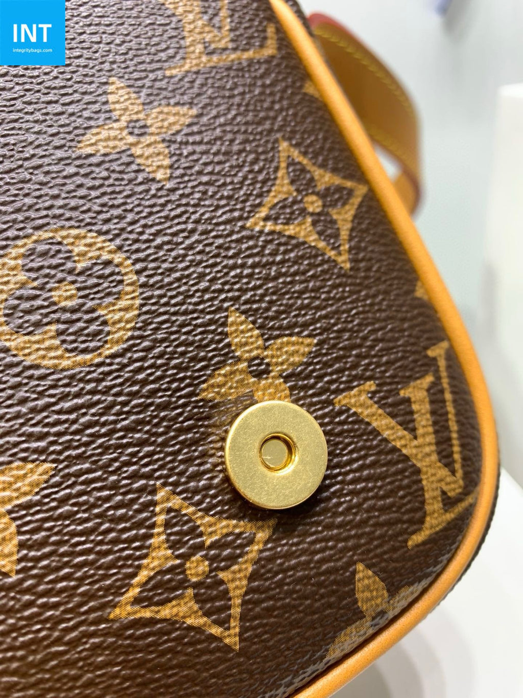 Louis Vuitton M26805 SATCHEL mini handbag