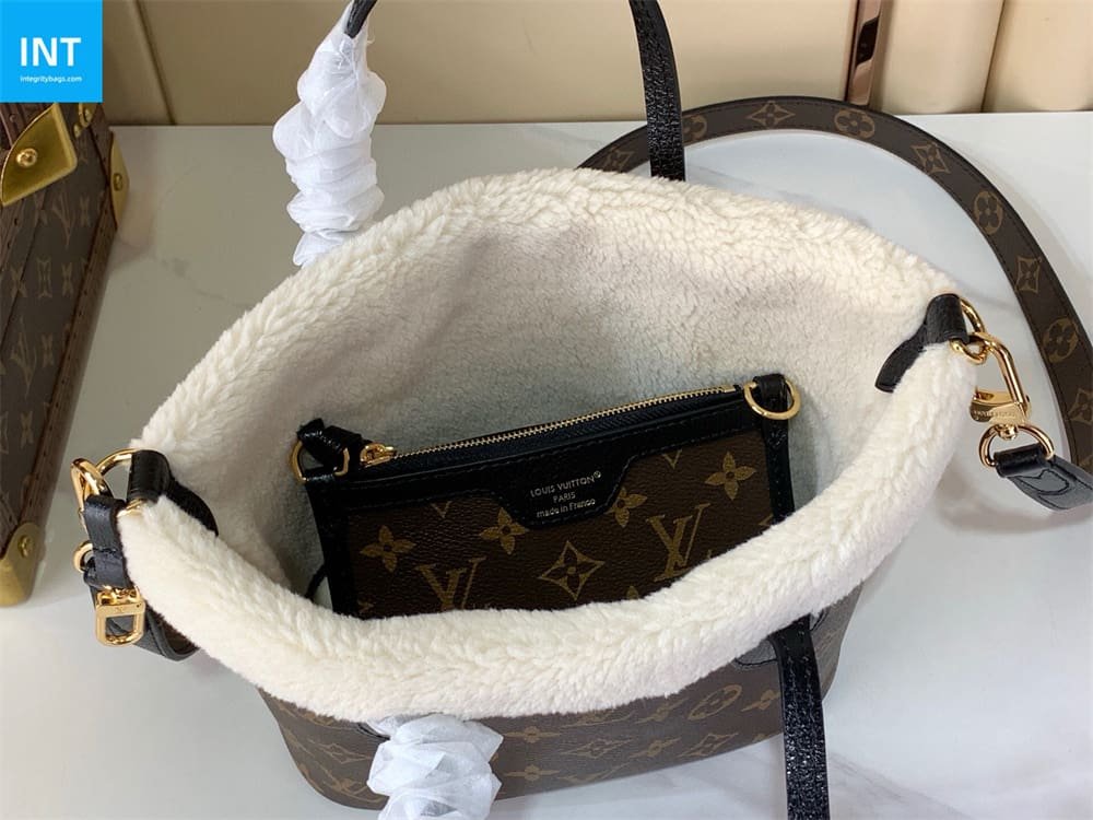 Louis Vuitton M26315 LV Ski Neverfull Bandoulière Inside Out BB