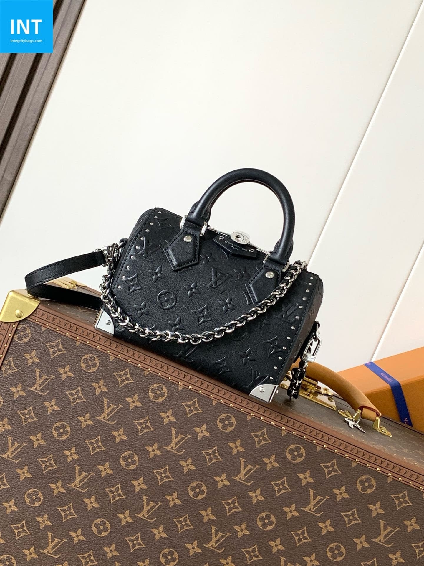 Louis Vuitton M14575 Speedy Trunk 20