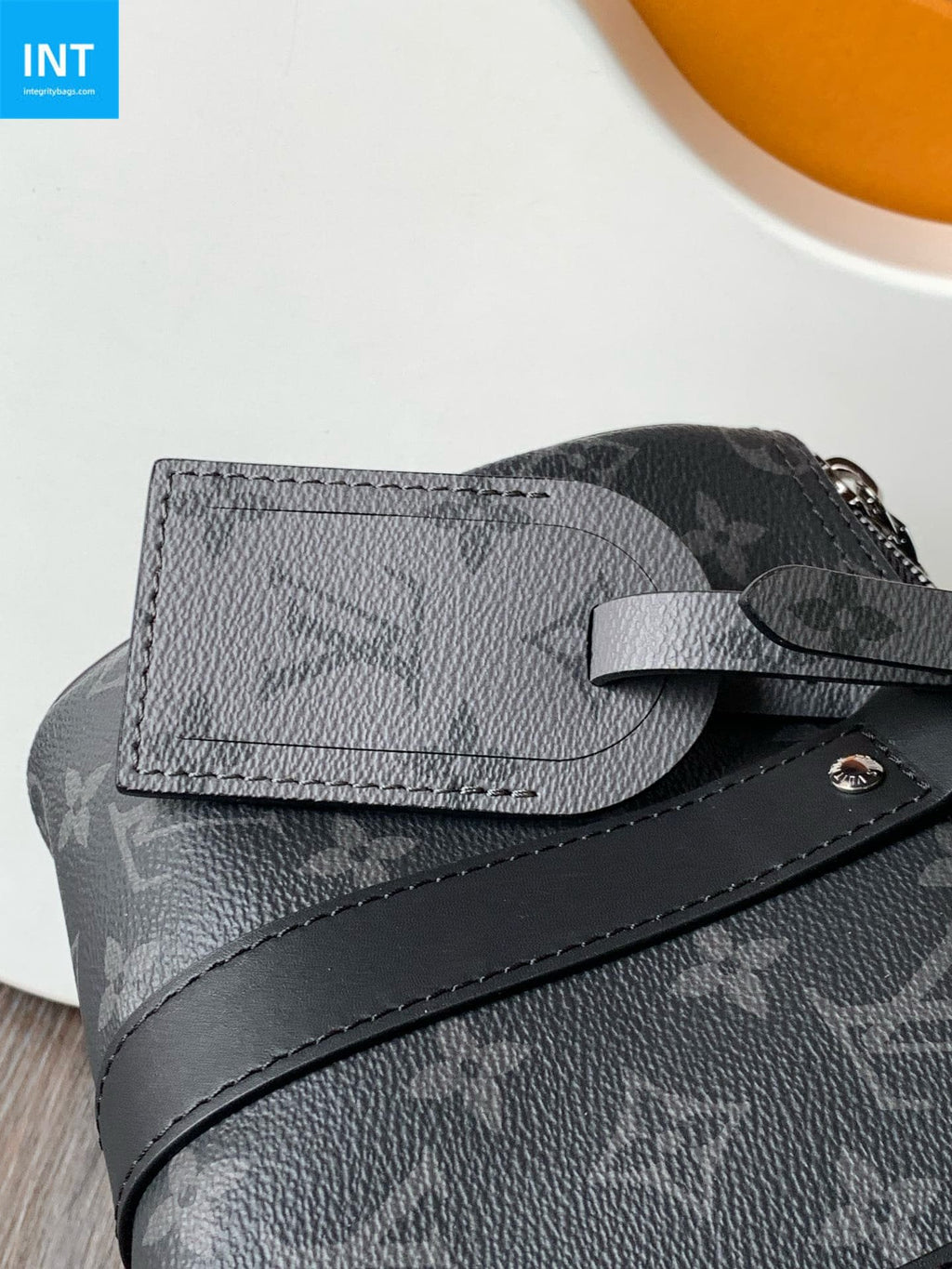 Louis Vuitton M46271 Keepall Bandoulière 25