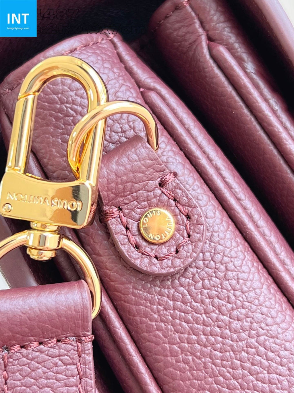 Louis Vuitton M25939 Pochette Metis MM