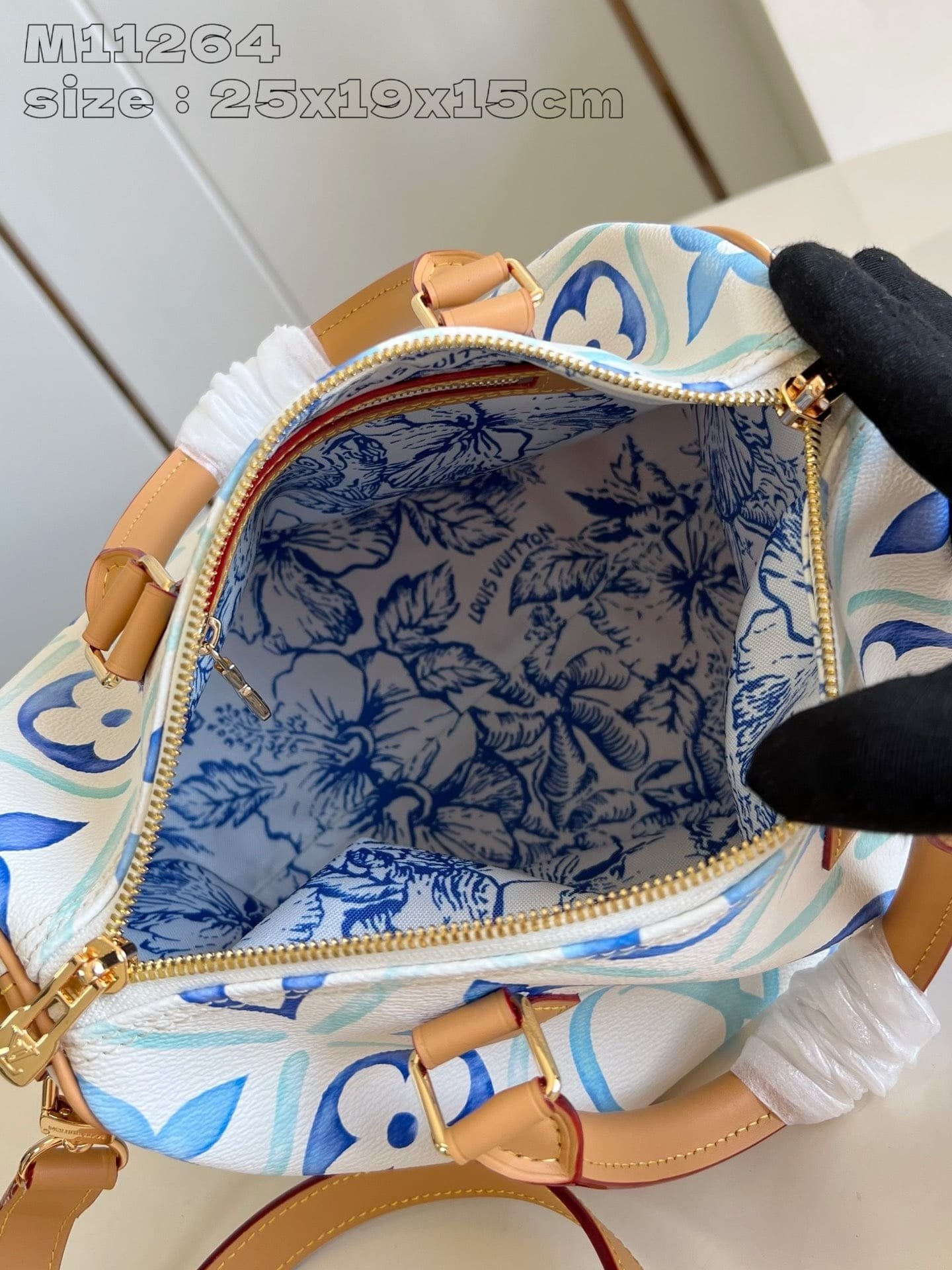 Louis Vuitton M11264 SPEEDY BANDOULIÈRE 25
