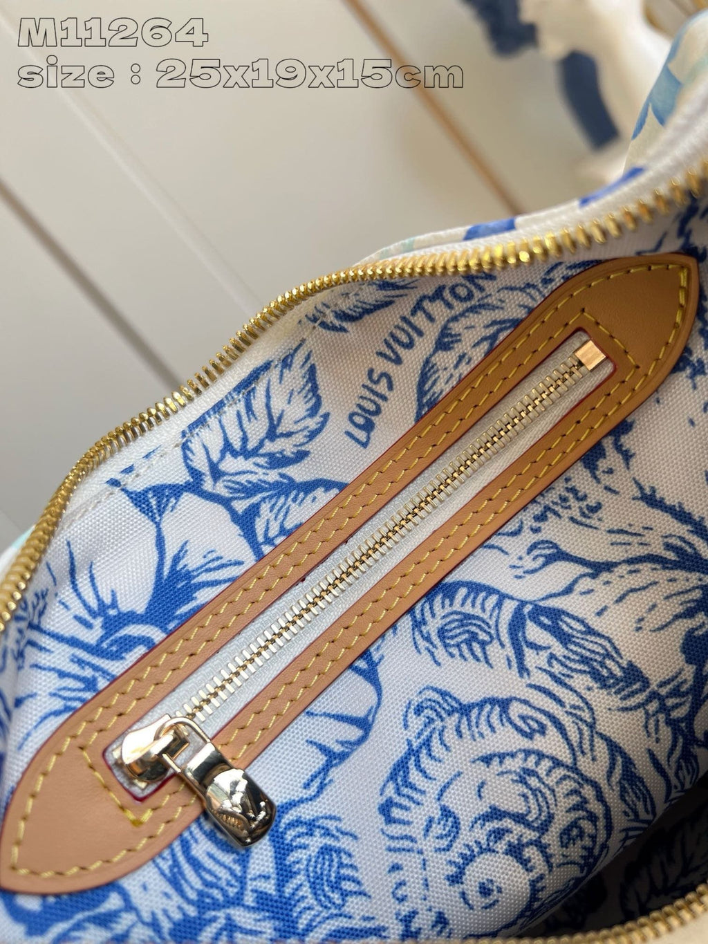 Louis Vuitton M11264 SPEEDY BANDOULIÈRE 25
