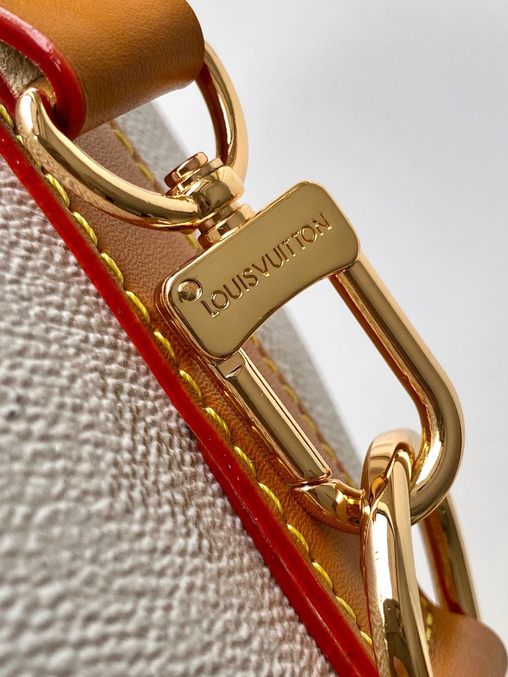 Louis Vuitton M15076 Keepall Bandoulière 25