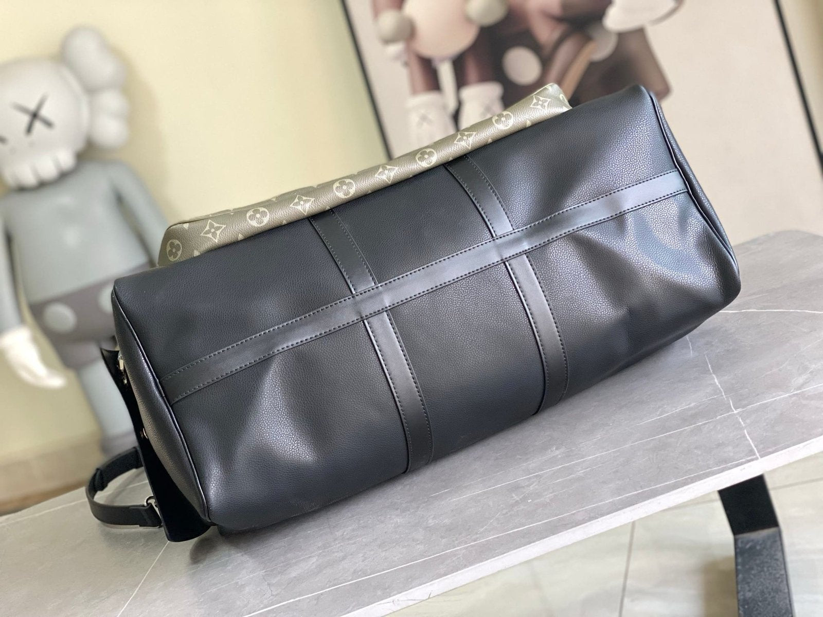 Louis Vuitton M12690 Keepall Bandoulière 50