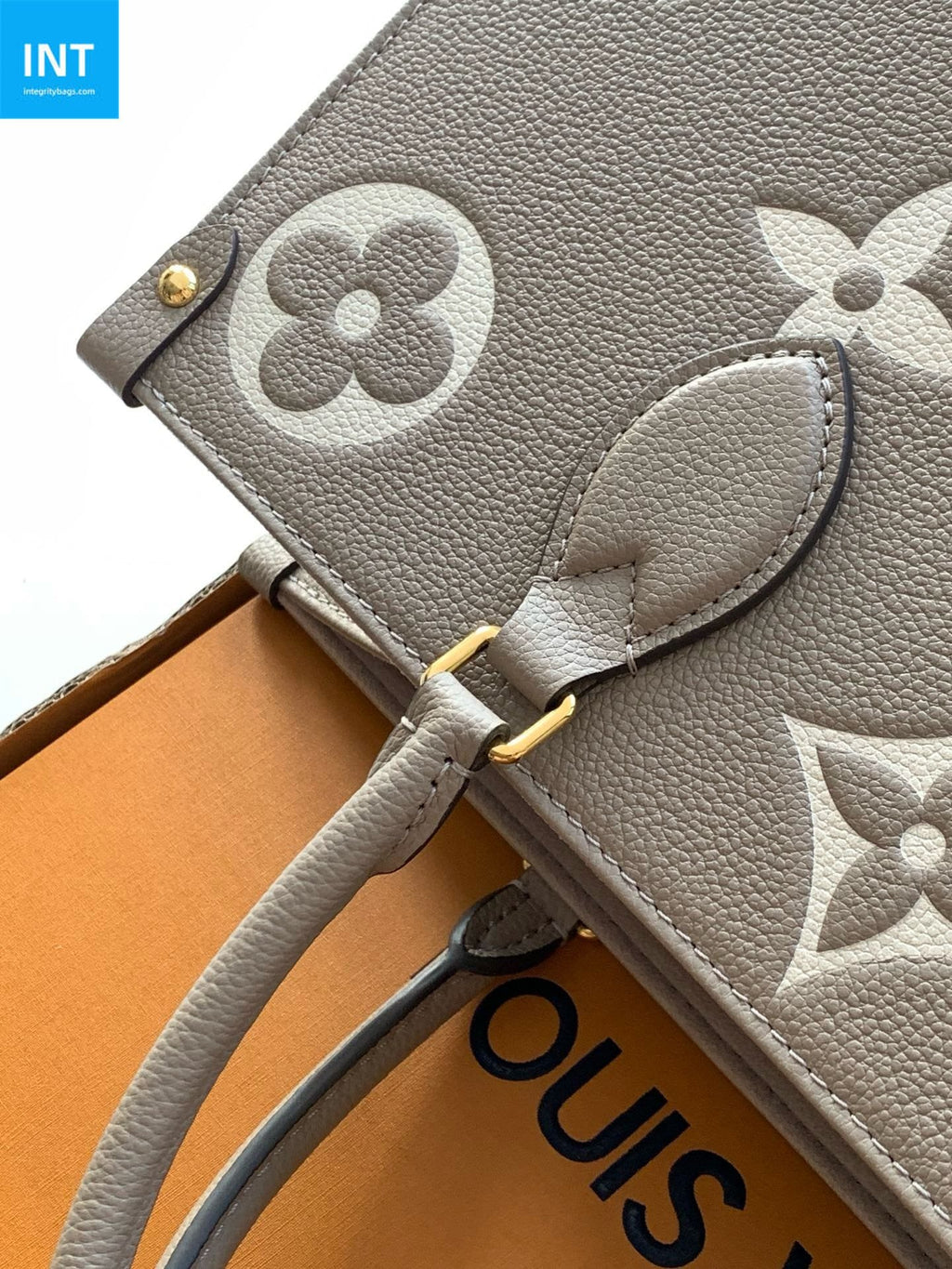 Louis Vuitton M45494 OnTheGo MM