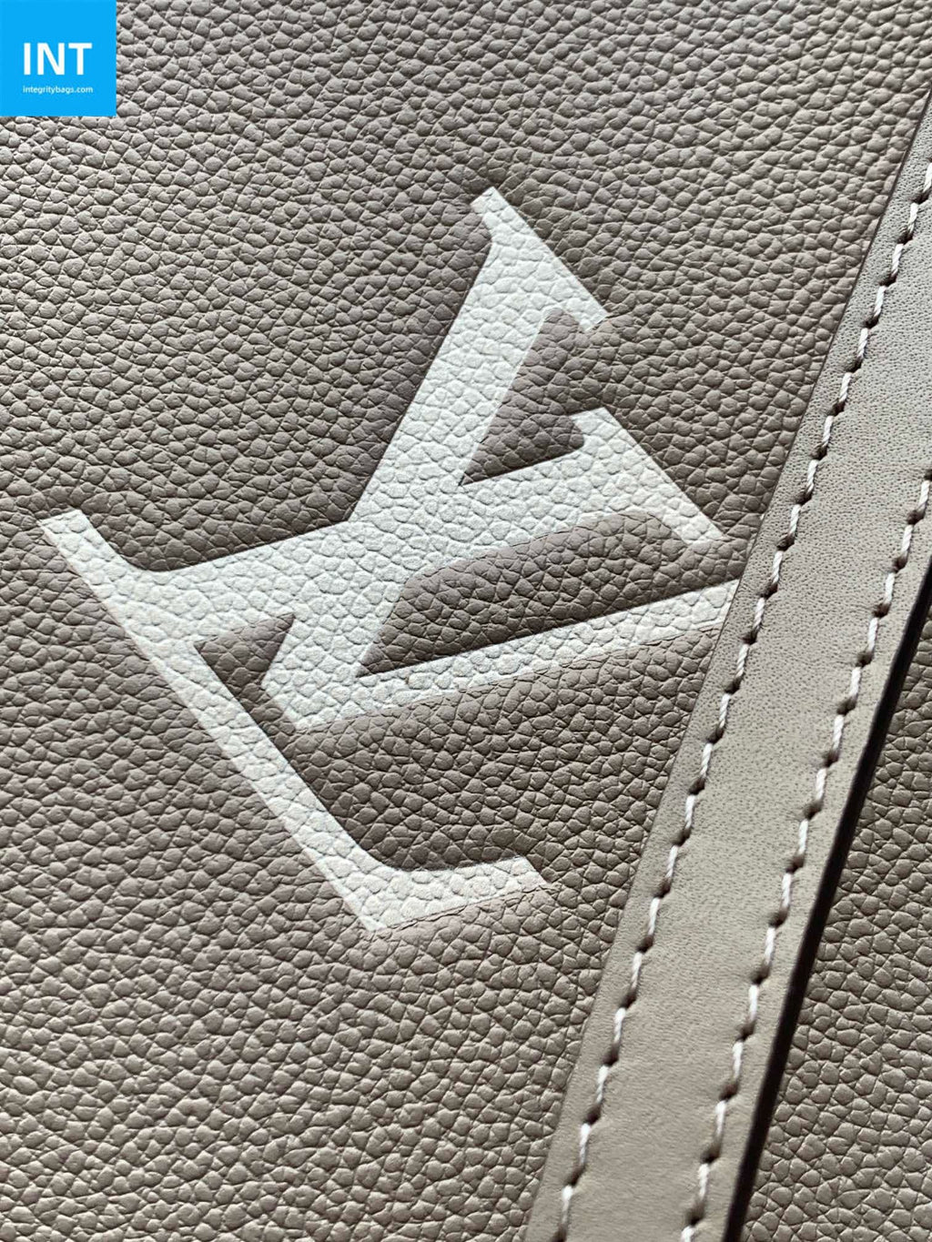 Louis Vuitton M45494 OnTheGo MM
